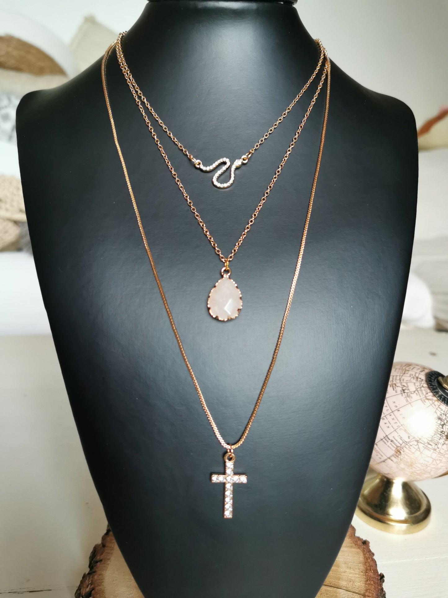 Collier multirangs BRITNEY