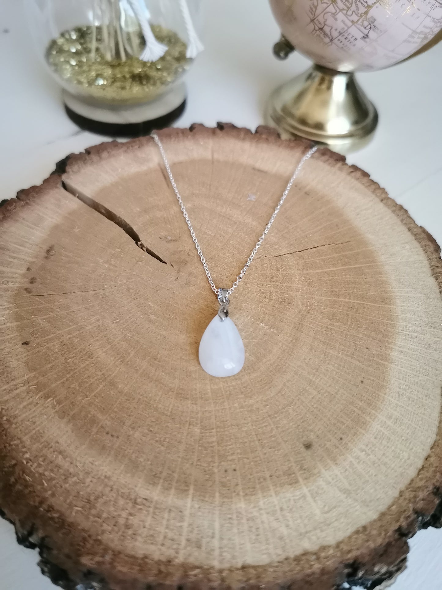 Pendentif en Pierre de Lune