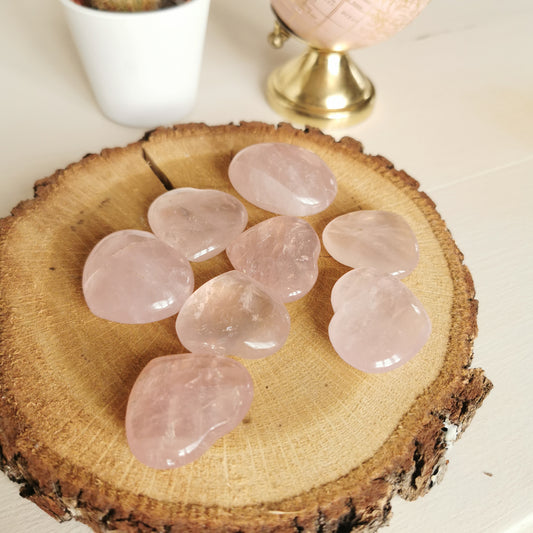 Petit galet en coeur Quartz rose