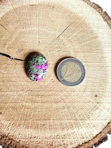 Cabochon en Rubis zoïsite N°1